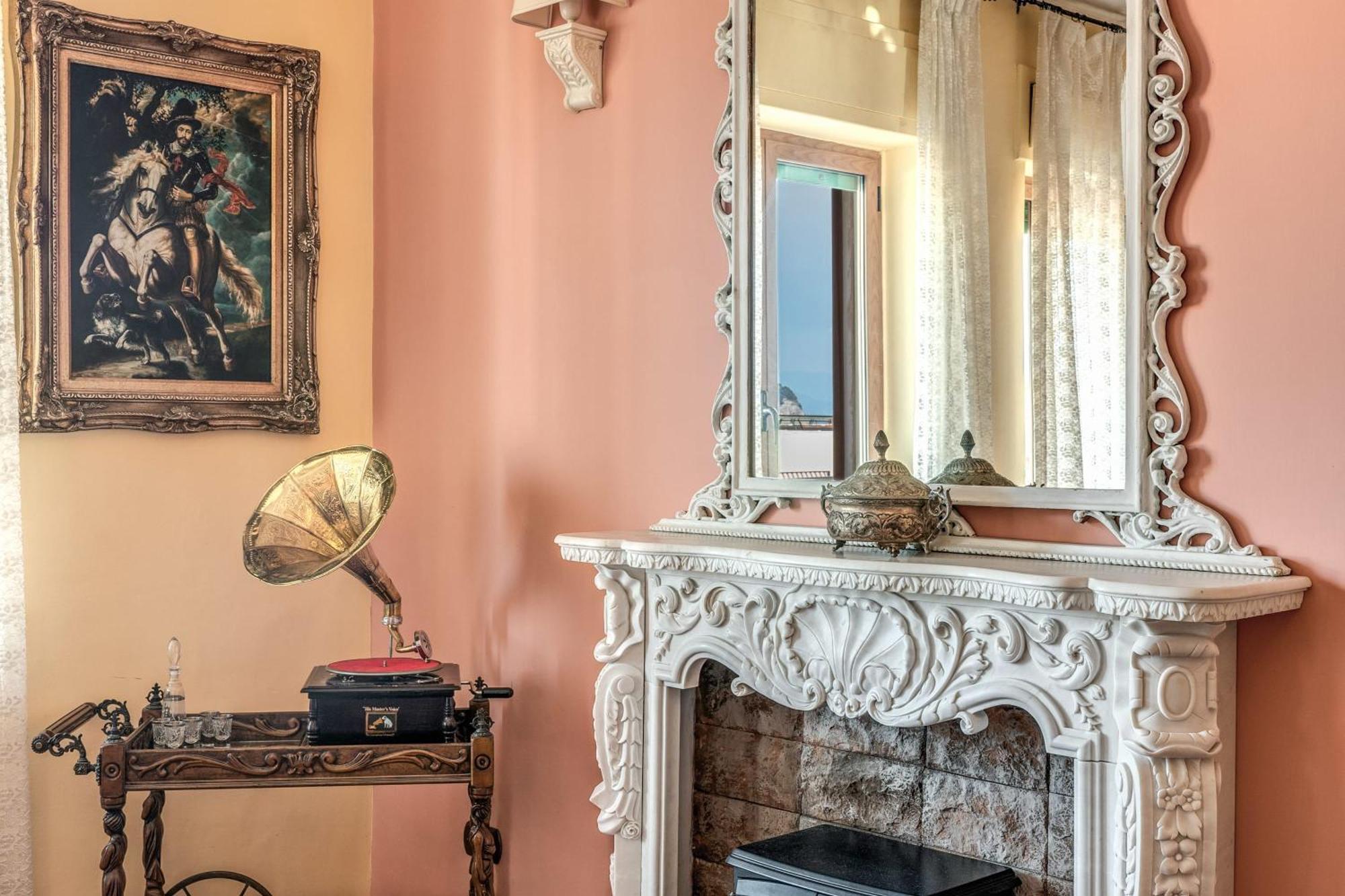 La Musica In The Heart Of Sorrento, 100 M From Station Apartment Exterior foto